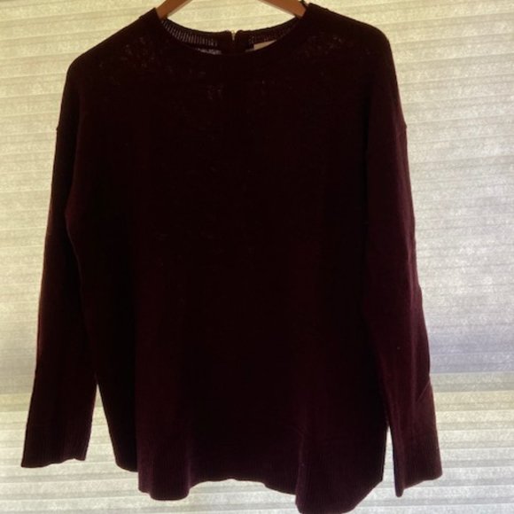 Sweater - Picture 2 of 2